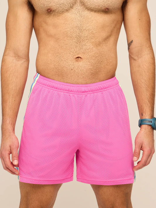 The Flamingo Fizzes (Court Short)