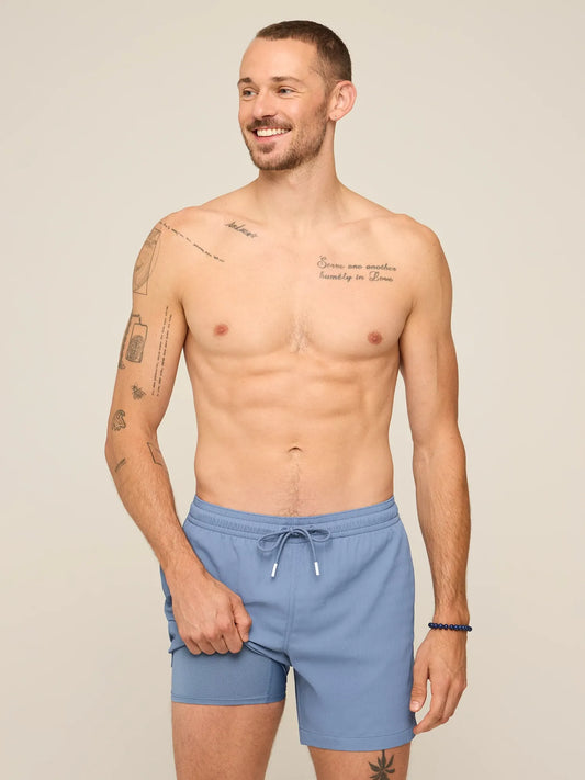 The Frost Grays 5.5" (Textured Lined Swim)