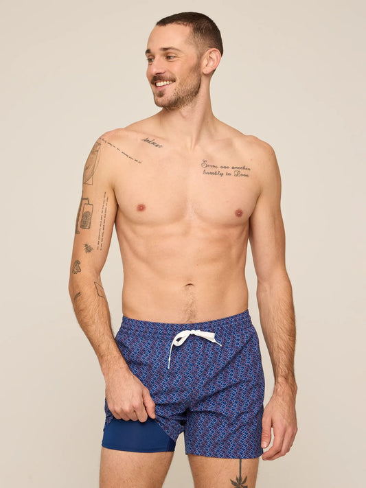 The Lone Stars 5.5" (Classic Lined Swim Trunk)