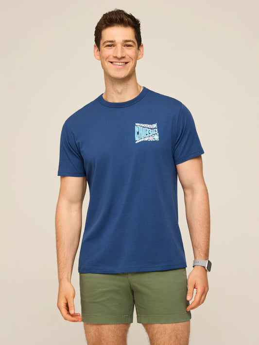 The Follow the Curve (Non Pocket Graphic T-Shirt)