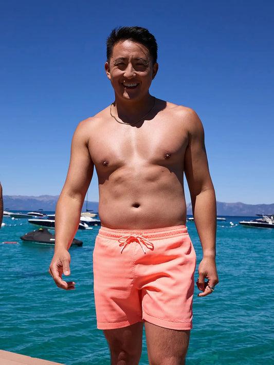 The Nectar Glows 5.5" (Textured Lined Swim)